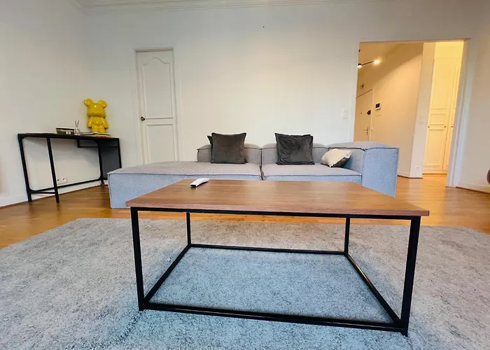 Appartements Tour Eiffel Passy Kennedy Paris